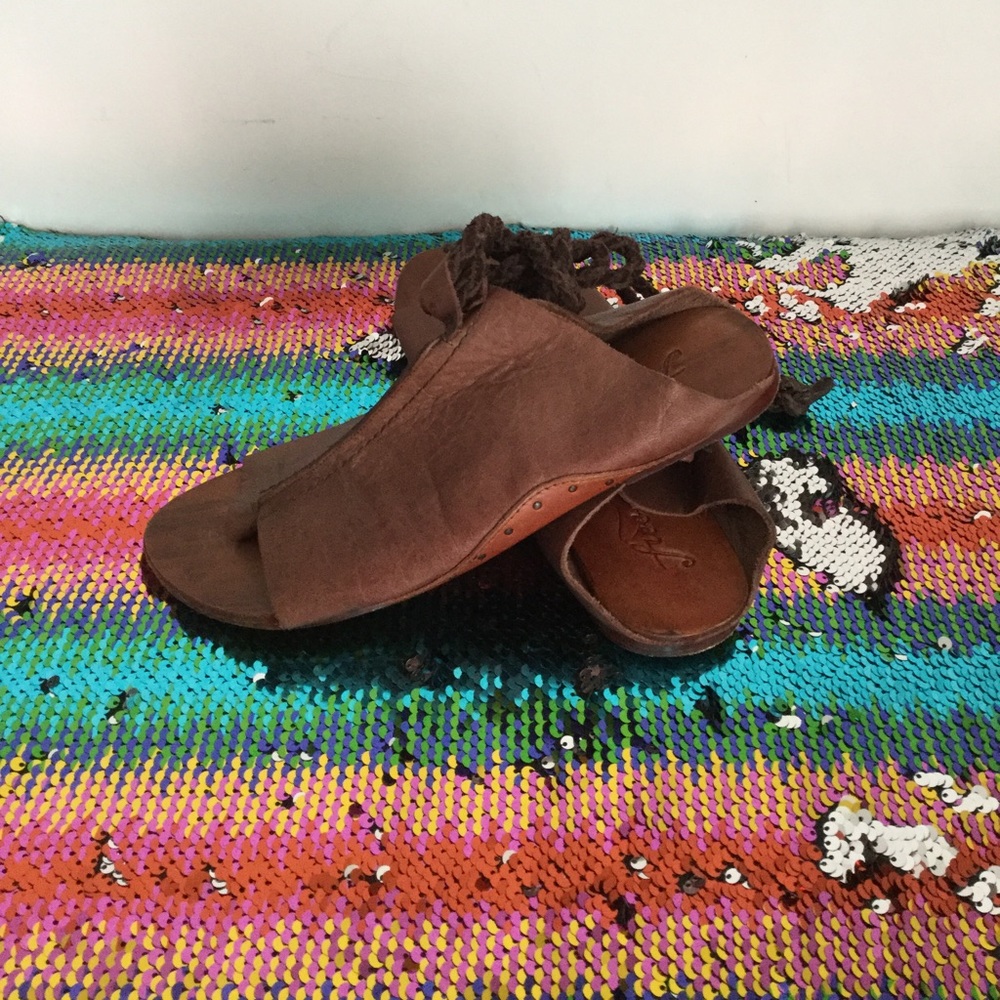 Free people wrap sandal